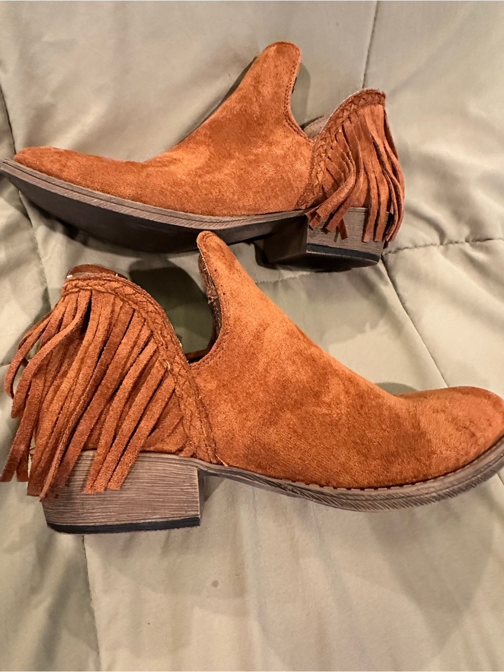 Very G Suede Fringe Ankle Booties - Chestnut